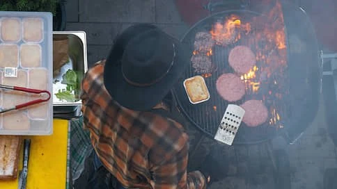 🔥 Максим Плаксин купил 25% в 800 Degrees