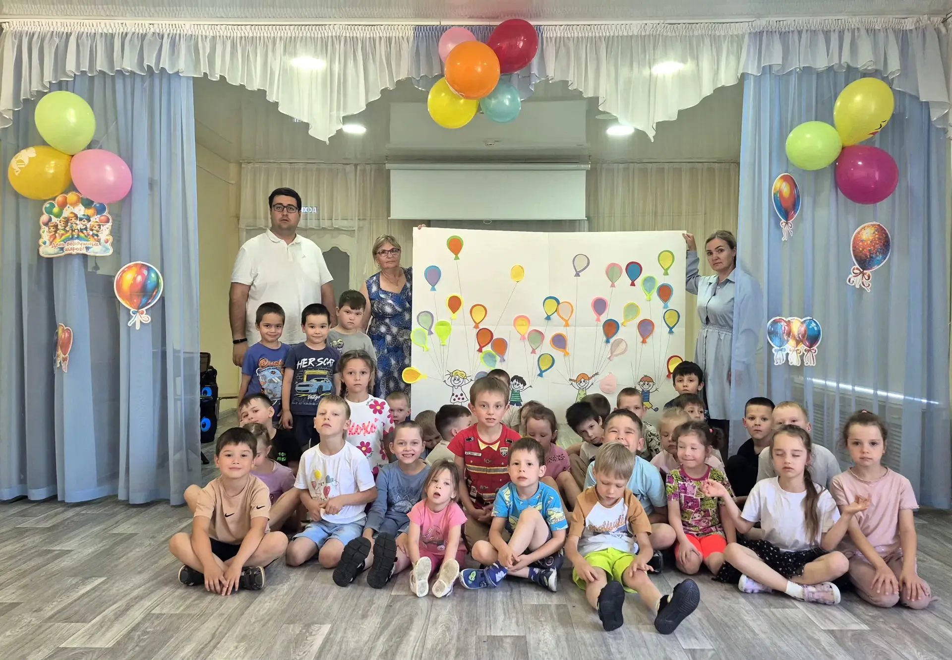 Что может поднять настроение и взрослым, и детям? Без него не может обойтись ни один пр...