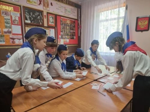 🌟 В Доме детского творчества прошла патриотическая игра «Красная звезда»! 🌟19 мая, в ...