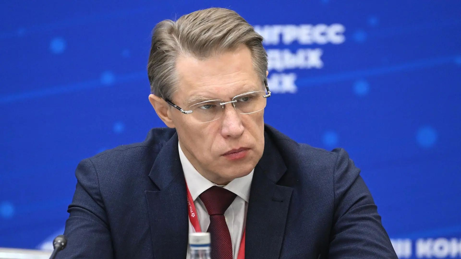 Более 2,1 млн больничных закрыли дистанционно через национальный мессенджер MAX