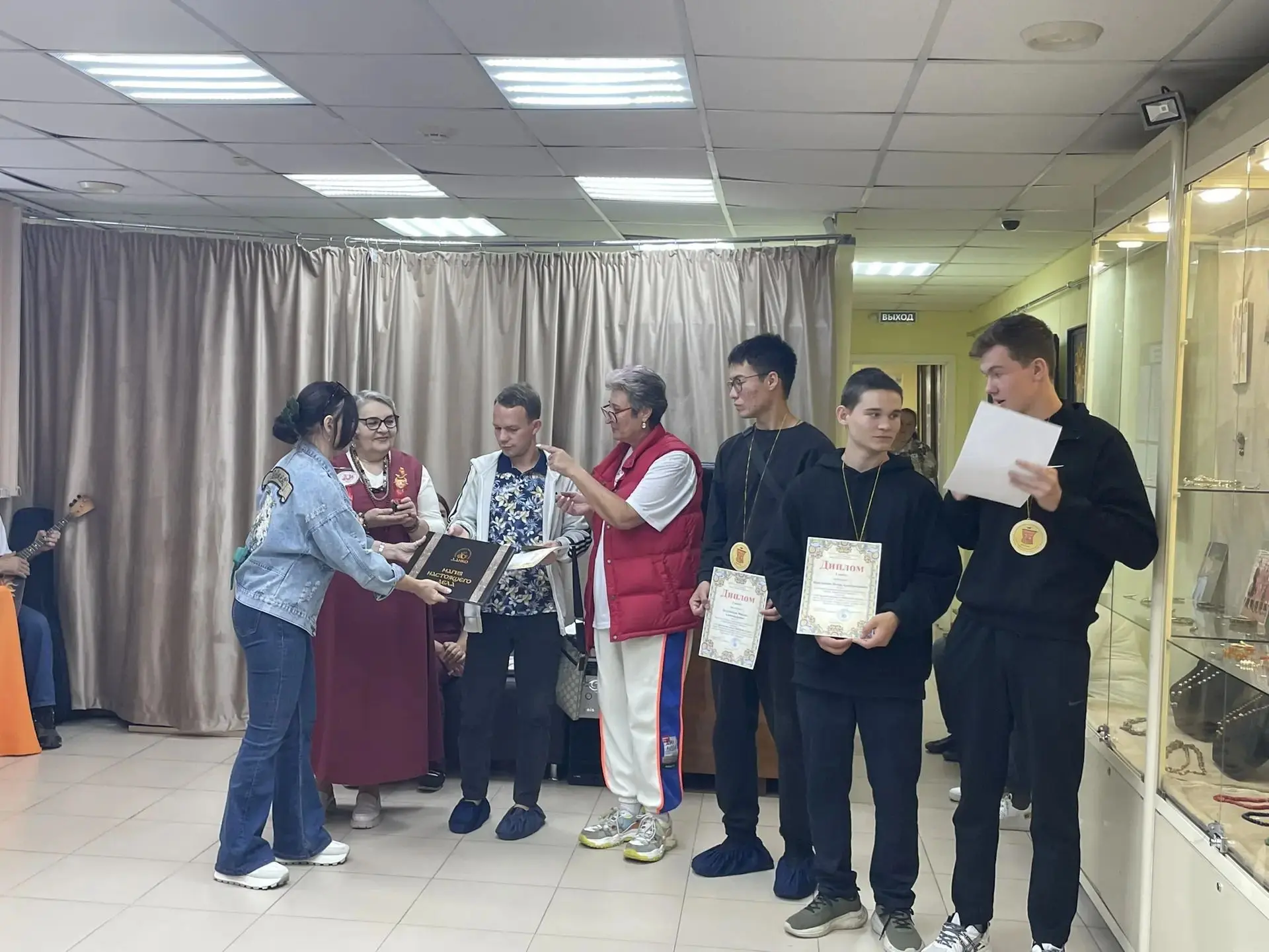 🪵 11 сентября состоялось закрытие XII Городского фестиваля художественных изделий из д...