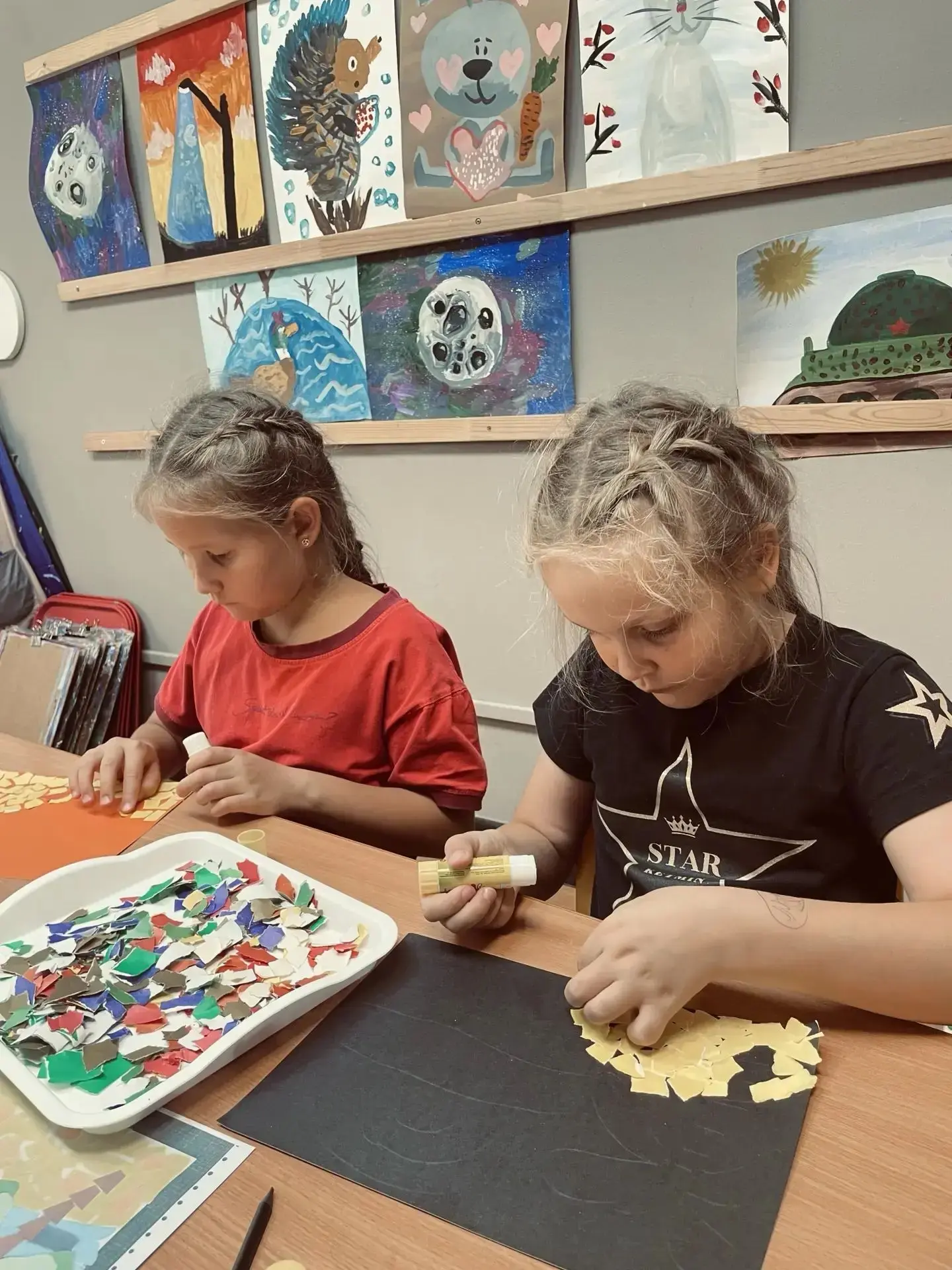 🎨 Август в нашем центре — это взрыв цвета и фантазии!