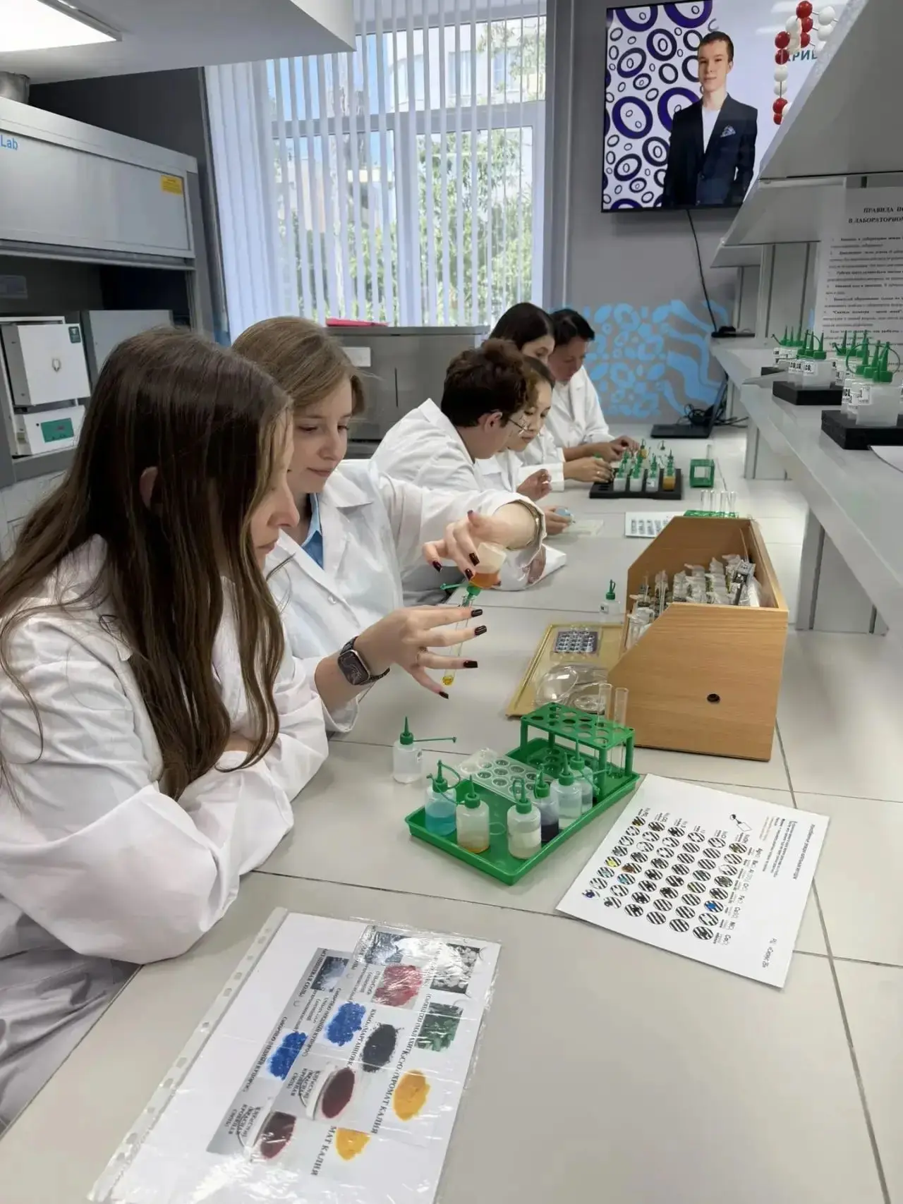 🧪 В «Сириусе 26» обсудили будущее химического образования в городе Ставрополе: от цифр...