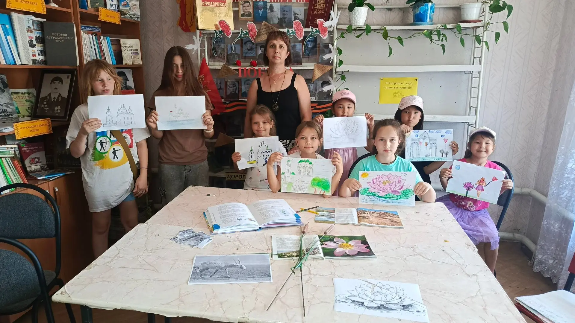 ✅ Рубрика "Лето с пользой"

 📚 В Федоровской сельской библиотеке был проведён краеведческий час «Ис
