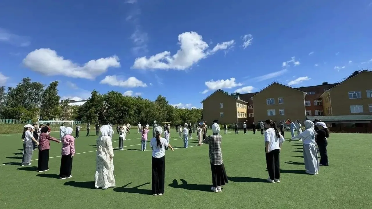 ☀️🌈День 16. «День личной и общественной безопасности».
✨16 июня на базе МБОУ СОШ N°2 с. Средняя Елю