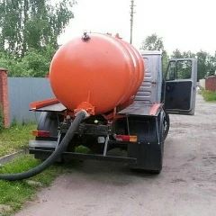 Куда утилизировать стоки из выгребных ям? Разбираемся по закону.