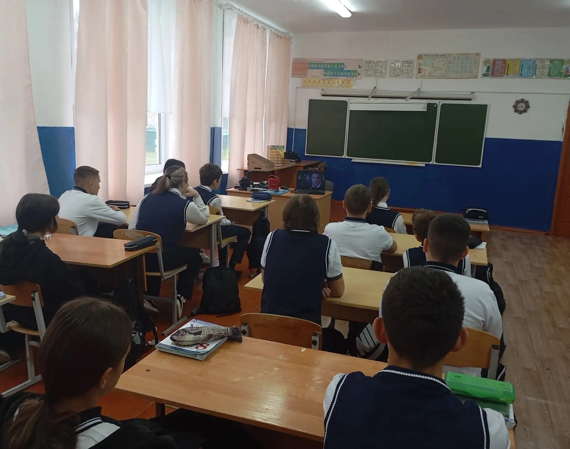 3 сентября 2026 года прошёл для восьмиклассников урок памяти «Помнить, чтобы жизнь прод...