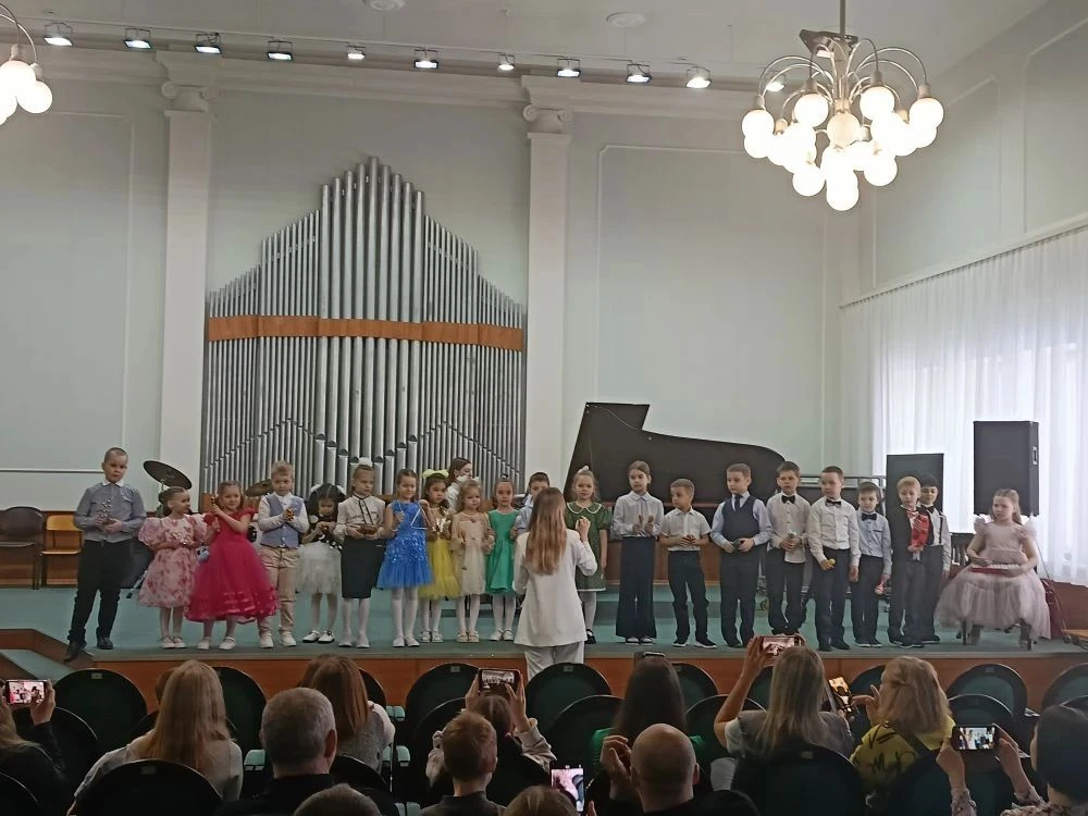 🎼18 апреля в Детской школе искусств прошёл Отчётный концерт Отдела раннего эстетическо...
