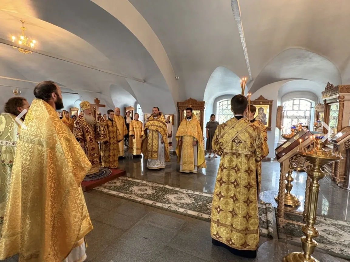 🕊️ Сегодня отмечается 1038-летие Крещения Руси — события, состоявшегося в 988 году. 
С 2010 года эт