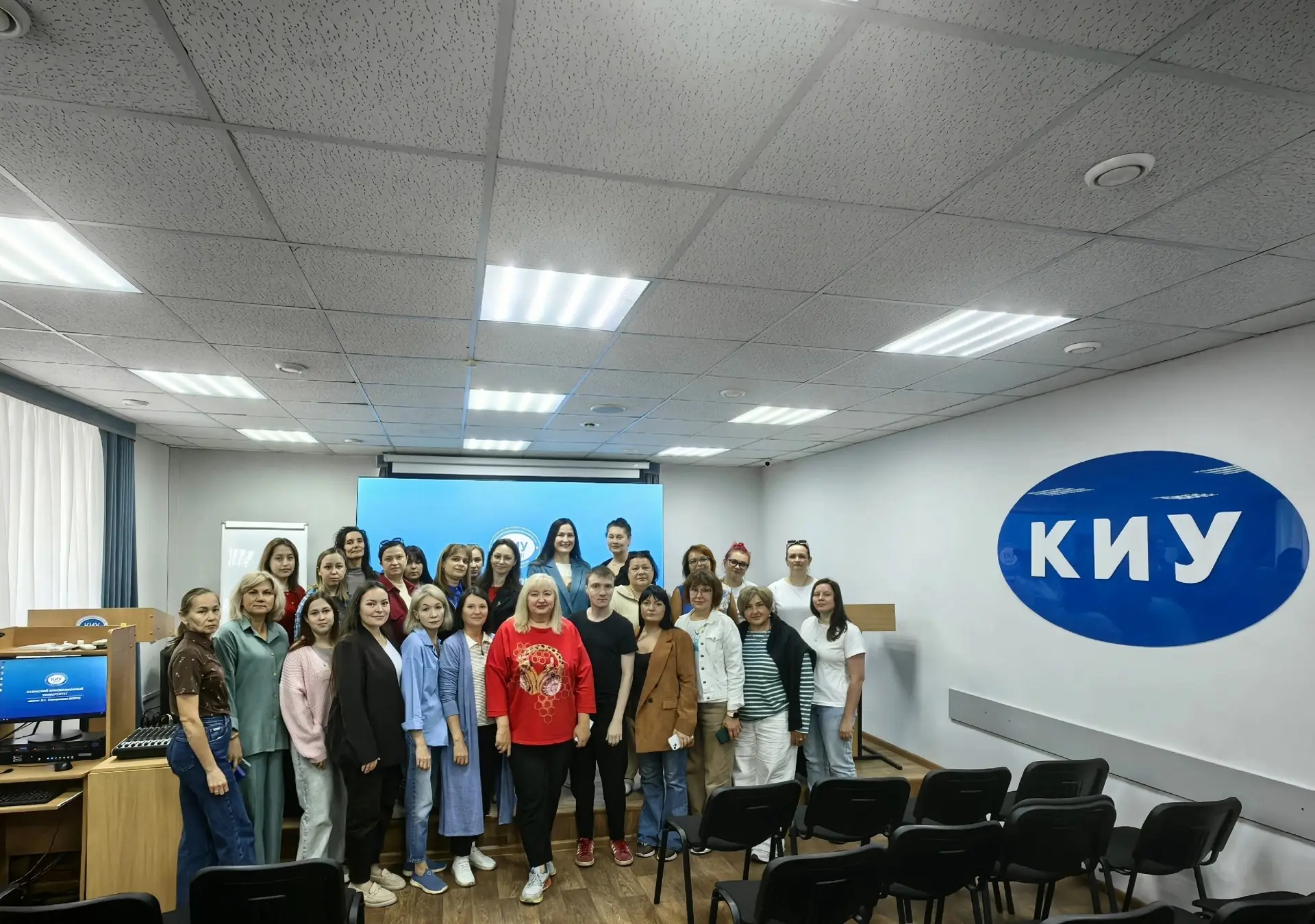 Собрание кураторов в Набережночелнинском филиале КИУ: стратегия на новый учебный год.