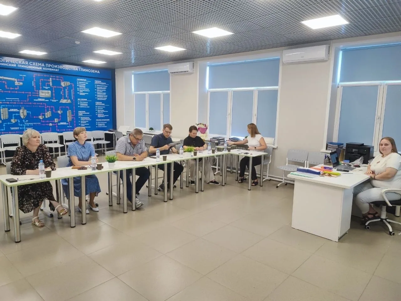Защита выпускных квалификационных работ 📇 
Подробнее: https://vk.ru/wall-89814763_17603