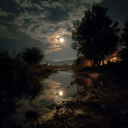🌛ПЕРЕД СНОМ СКАЖИ ТАКИЕ СЛОВА  И ЗАВТРАШНИЙ ДЕНЬ БУДЕТ ПОТРЯСАЮЩИМ🌛

Спать ложусь,
Богу молюсь, ан