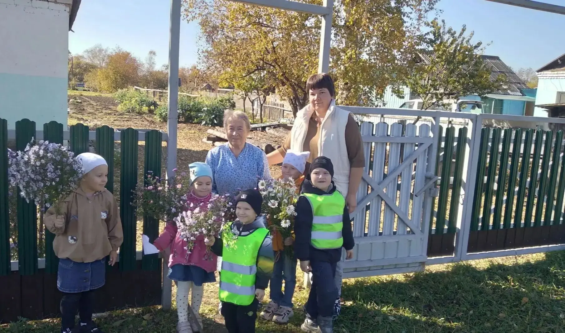 Осень богата не только урожаем, но и теплыми праздниками. Один из самых душевных — День...
