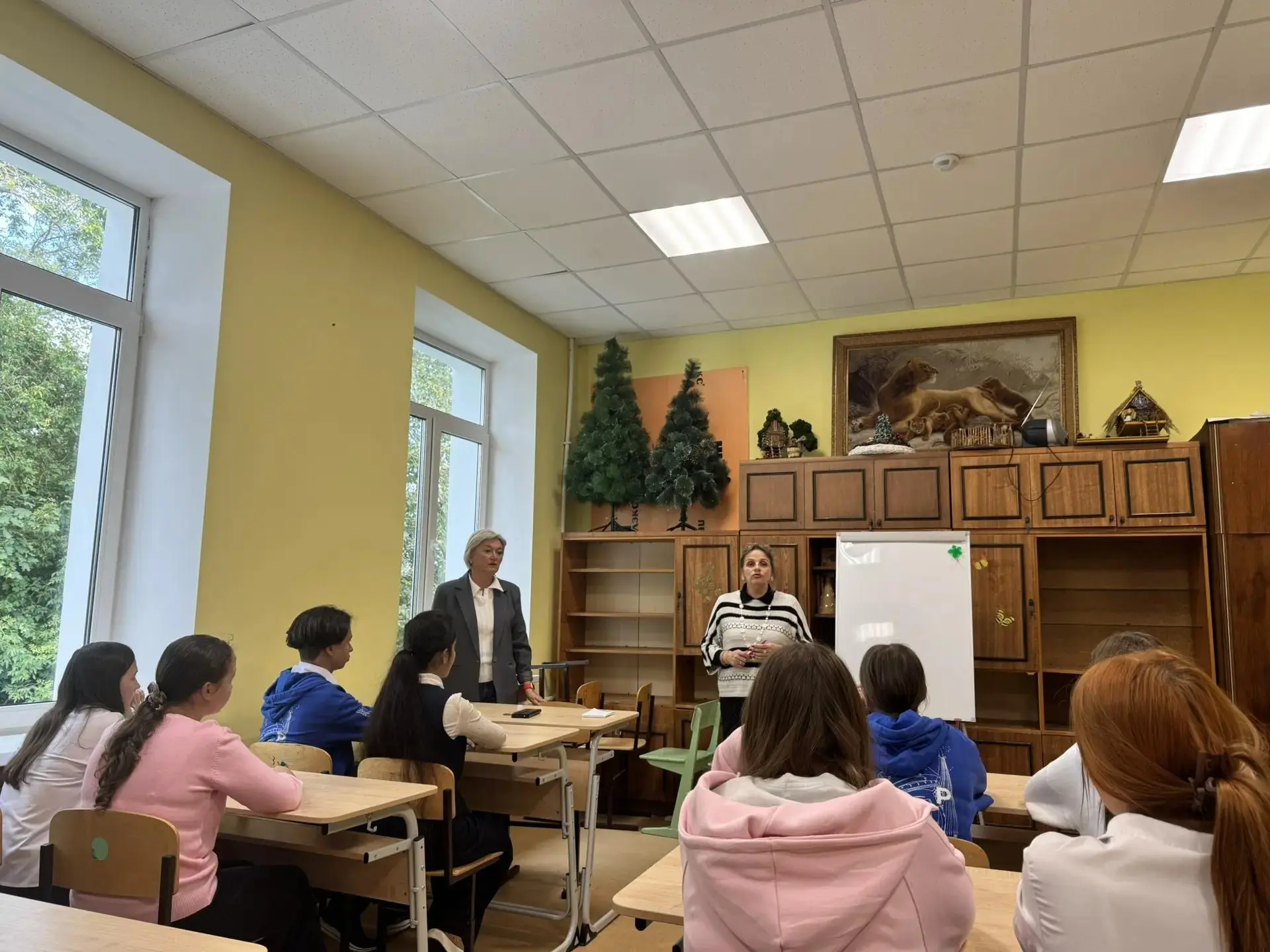 📚✨  7 сентября состоялось заседание активистов  Первичного отделения Движения Первых: ...