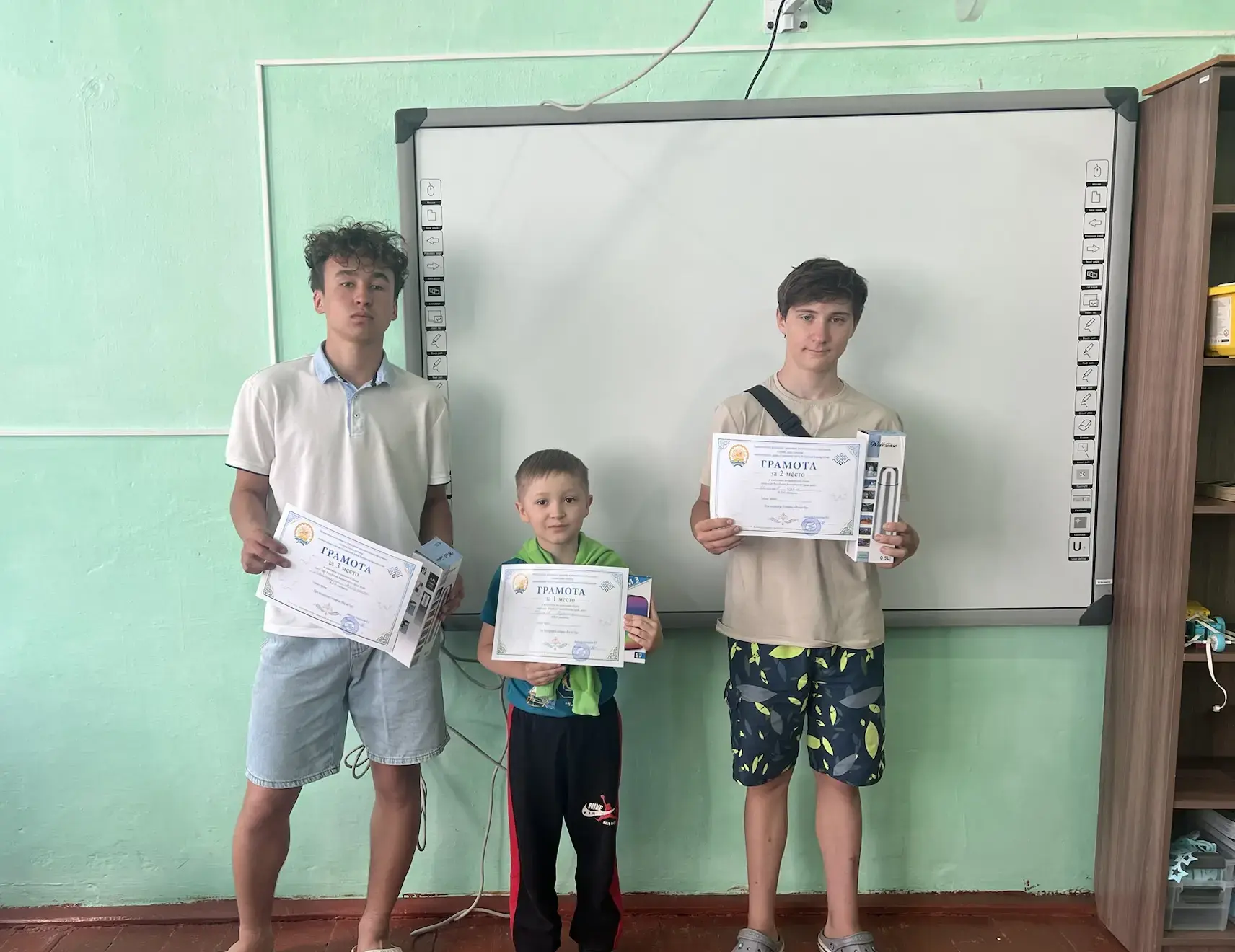 🗺️ Вчера прошёл чемпионат по скоростной сборке спилс-карт Республики Башкортостан! 🇷🇺

Участники 