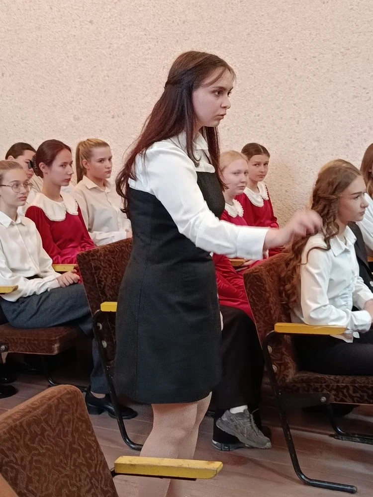 16 мая в ДШИ состоялся отчетный концерт хорового коллектива "Скерцо" под руководством Т...