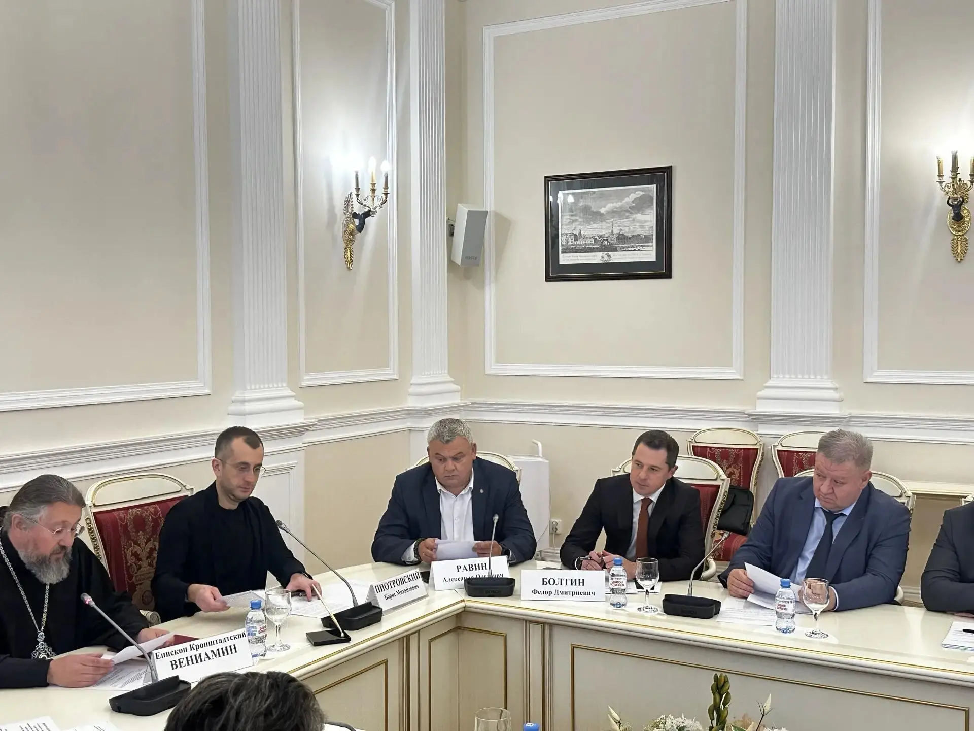 Подготовку к празднованию 12 сентября Дня перенесения мощей святого благоверного князя ...