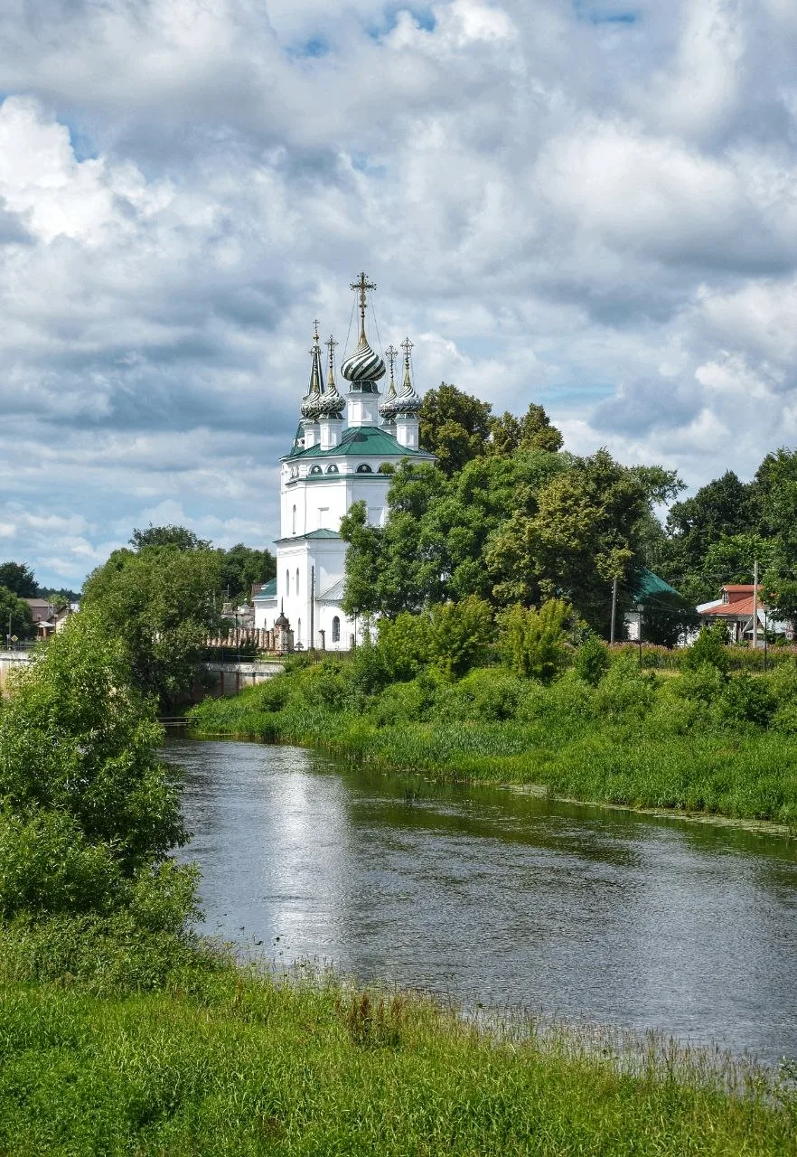 🌊 У села Хо́луй есть интересная особенность