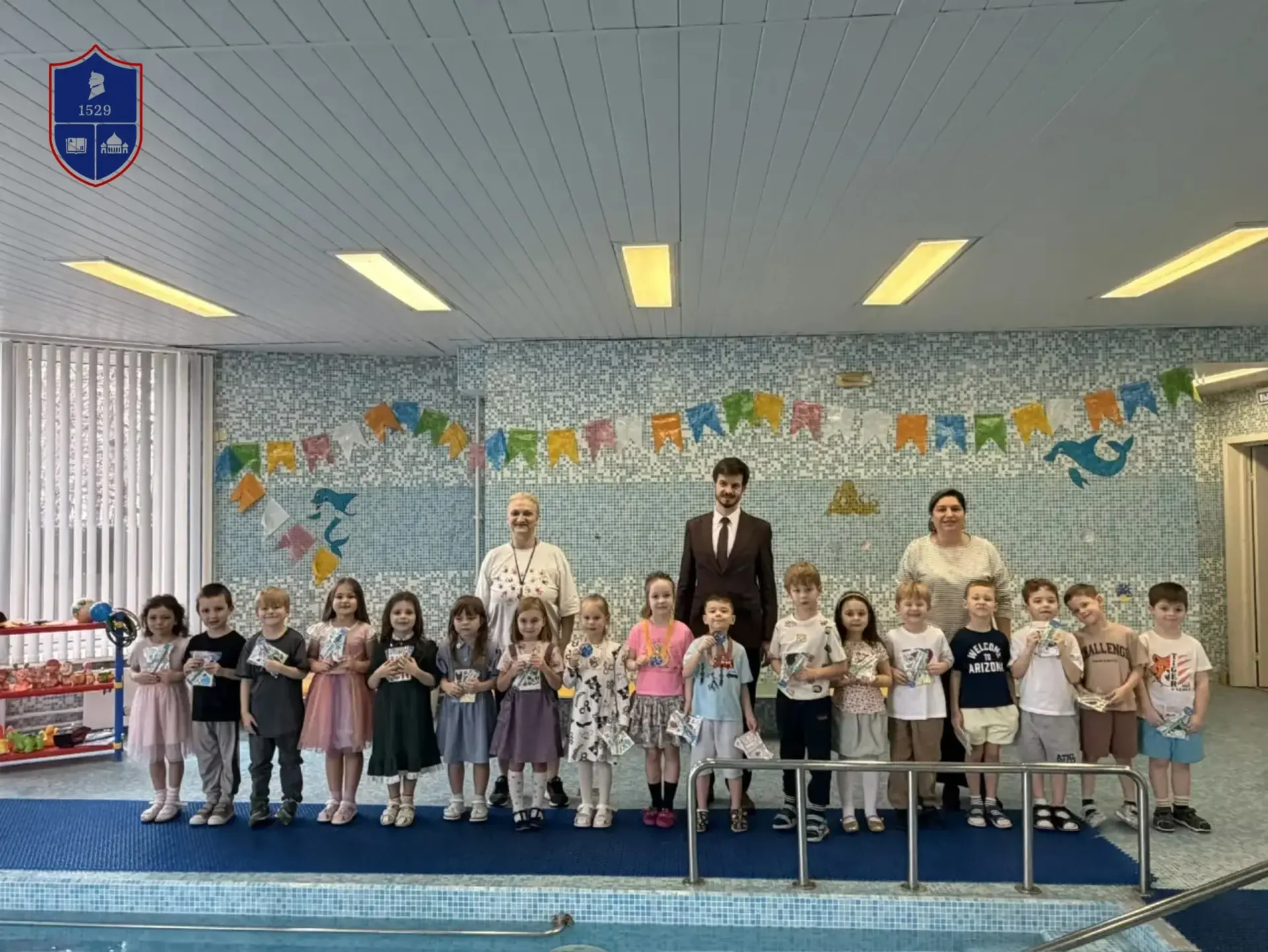 🏊‍♂️ Плывем к победе и к будущим профессиям!   У нас в школе Неделя профориентации, и что может быть