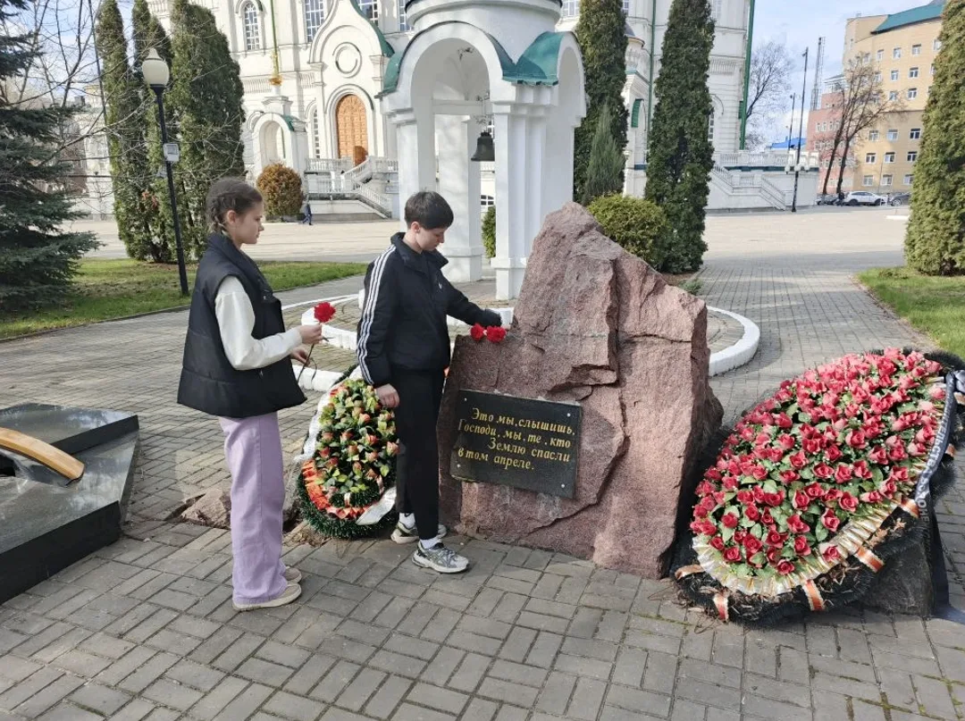 26 апреля — День памяти трагедии на Чернобыльской АЭС
⁣
В эту скорбную дату студенты и педагоги наше