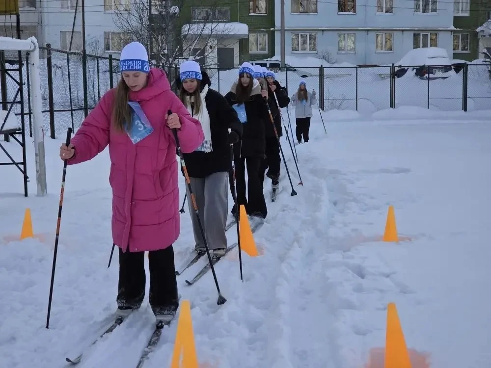 🏂❄️ Лыжня России 2026 ❄️🏂  14 февраля ученики МБОУ СОШ № 74  приняли участие во Всероссийской массов