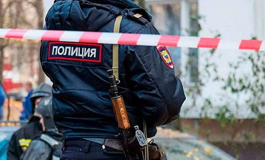 ❗️ Поступили сообщения о минировании двух школ в Ессентуках.