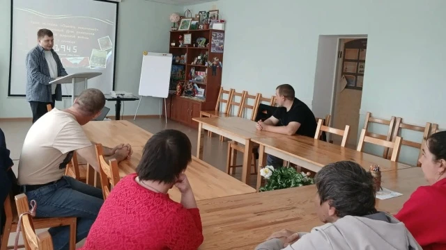 Специалисты по социальной работе отделения социальной помощи семье и детям Комплексного...
