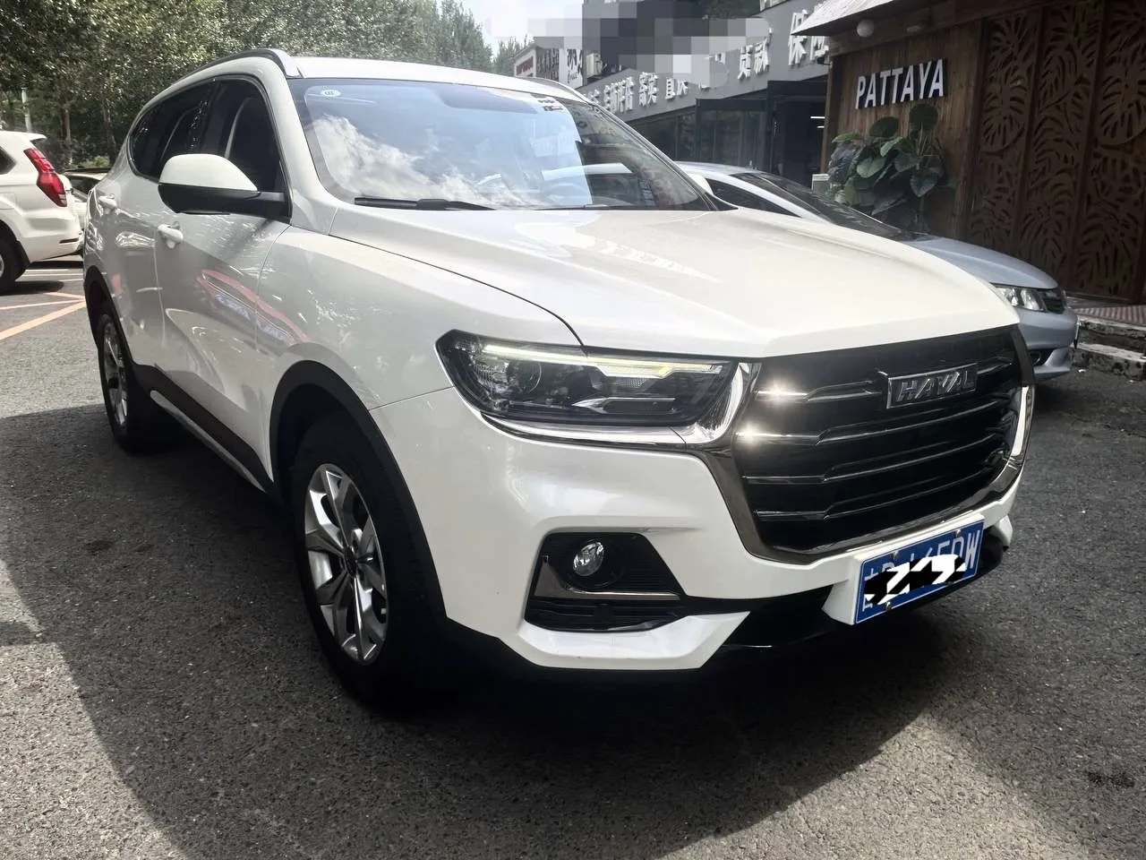 Клиентка обратилась к нам за подбором Haval H6.

Выкупили из Китая🇨🇳 Haval H6 2022 в максимальной 