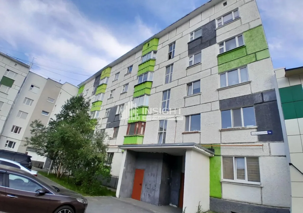 Продается просторная двухкомнатная квартира в центре южной части города.  С качественны...