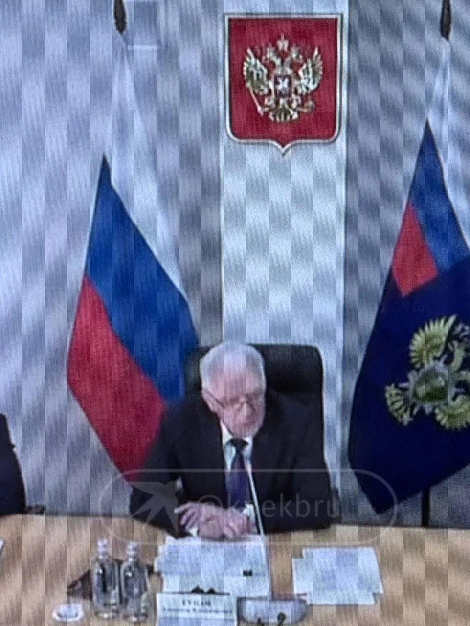 Генпрокурор РФ проводит приём граждан в Екатеринбурге.

Сегодня во Дворце молодёжи Александр Гуцан в