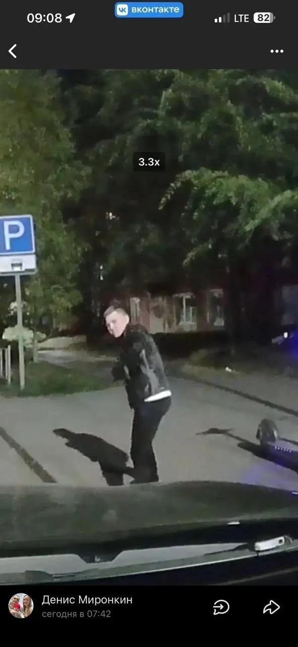 28 сентября в 00:07 неизвестный повредил машину по адресу Андрианова, 2.
