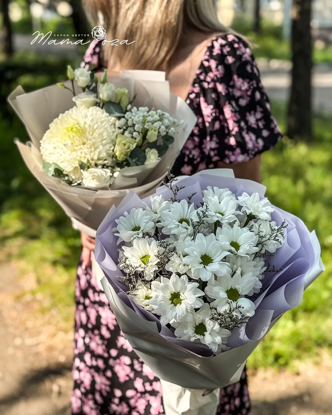 Лови момент: лепестки будто ловят свет и делают кадр живым.