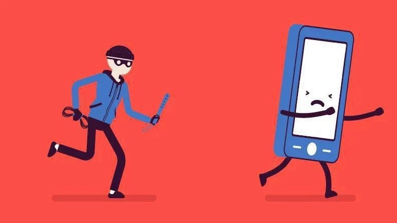 Аферисты могут звонить от имени банков, прокуратуры, налоговой службы и других организа...