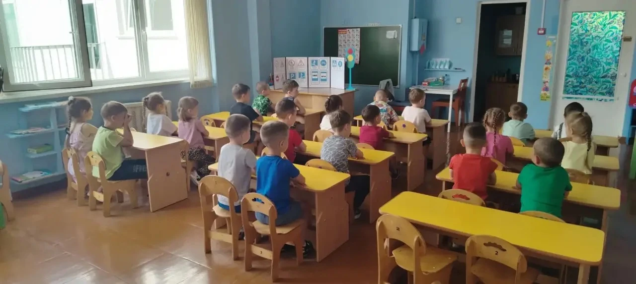 🚦 Повторяем правила дорожного движения в группе "Ручеек" 
Безопасность — это привычка! 
На этой нед