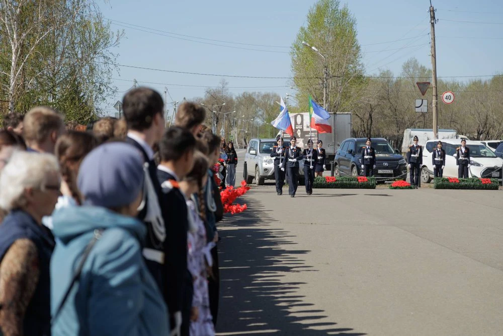 Память, которую храним: митинг ко Дню Победы у обелиска Павшим Коммунарам🕊️❤️