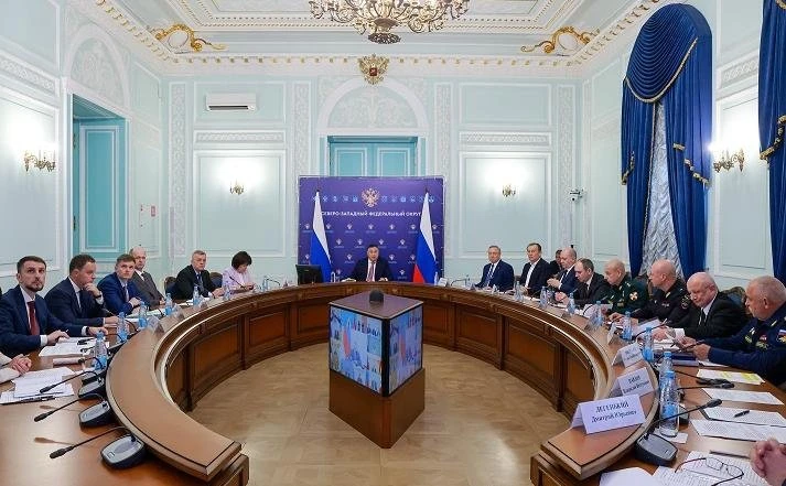 Руденя провел совещание по подготовке к выборам в СЗФО
