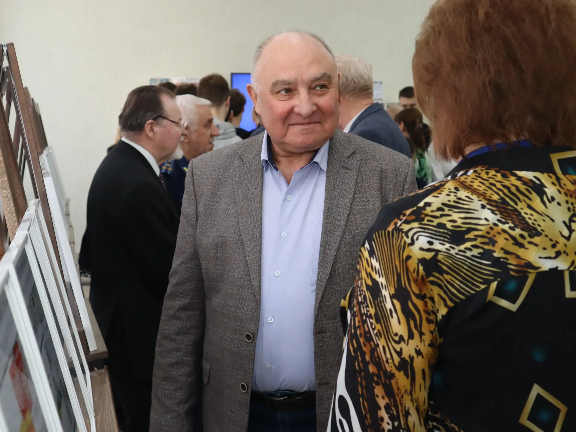 Конкурс для молодых и будущих избирателей «Я – Гражданин России» стартовал в областной библиотеке им