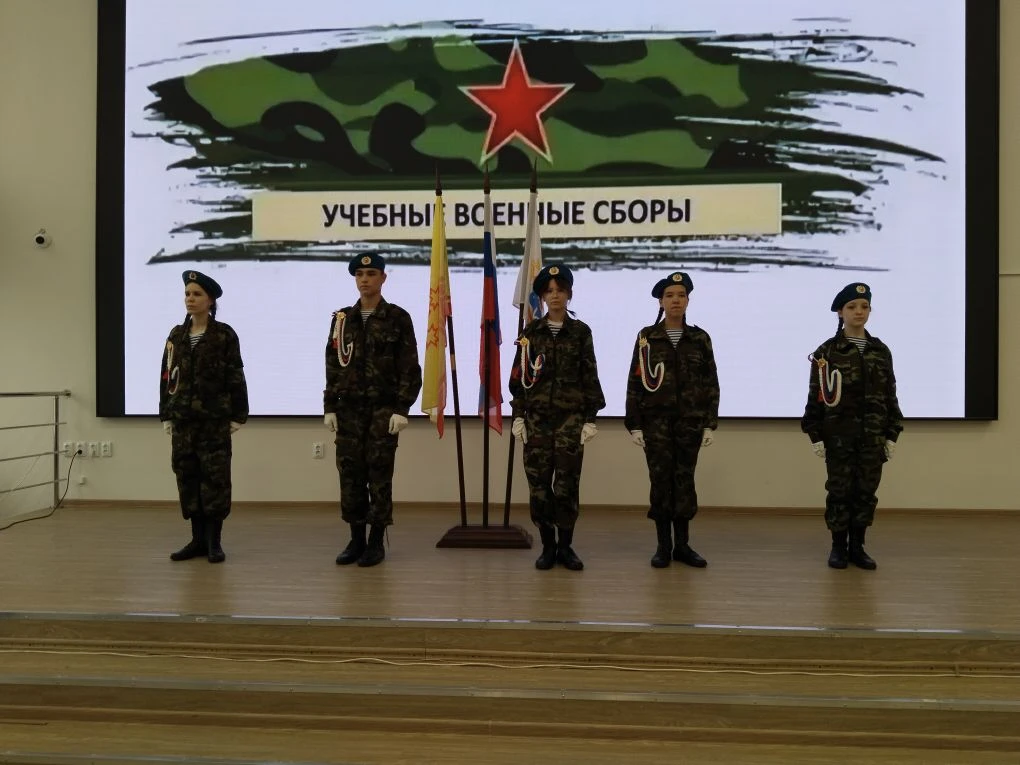 Трехдневные учебные сборы для восьмиклассников: как это было в первый день.   Сегодня для обучающихс