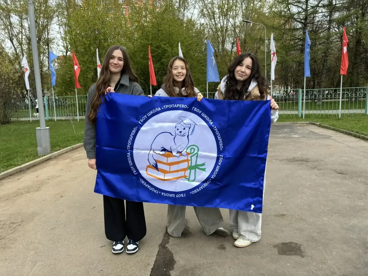 💫ДВИЖЕНИЕ ПЕРВЫХ💫  ✅С 19 по 22 апреля наши ученики нашей #ШколаТропарево стали частью масштабной вые