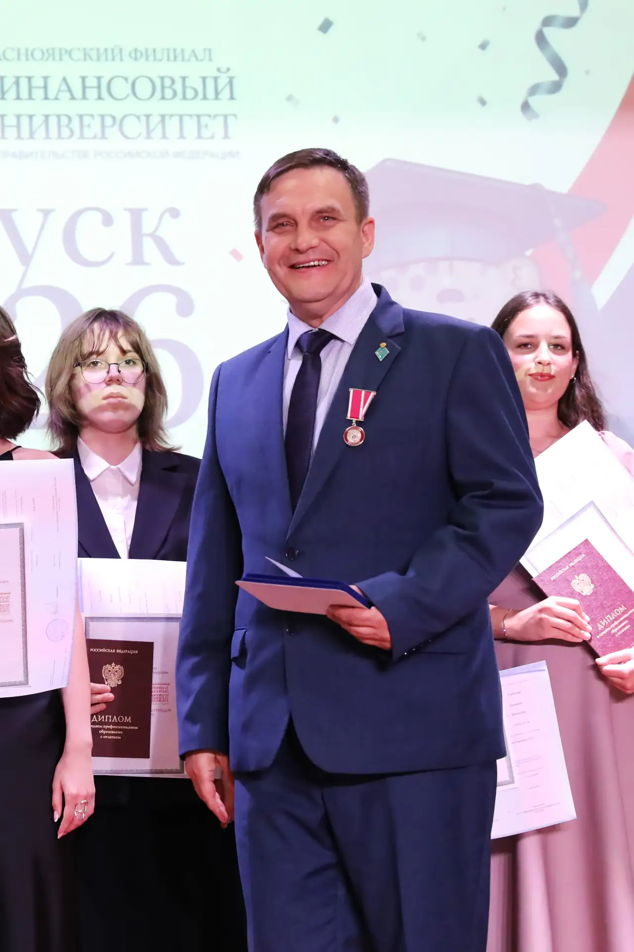 Эдуард Распопов отмечен медалью «За Доблестное Служение»🏅