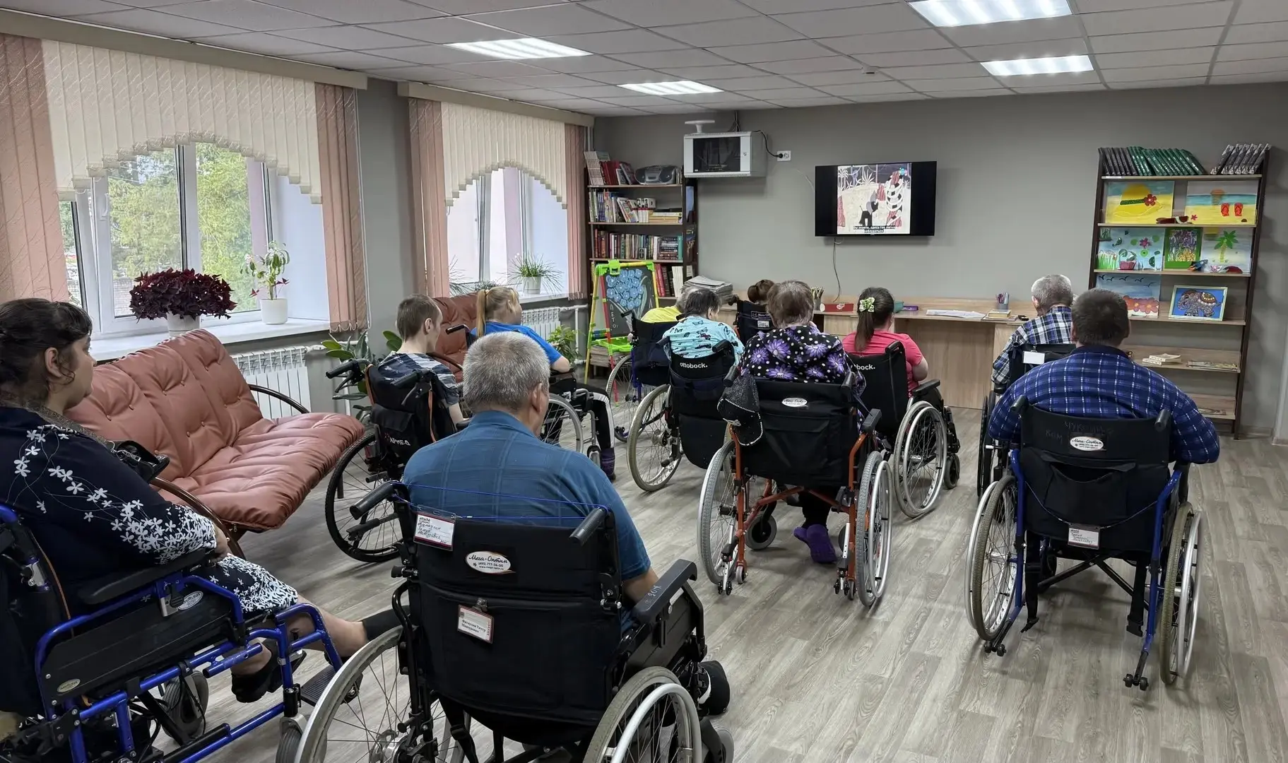 12 августа мир отмечает Международный день слонов. Этот праздник направлен на привлечен...