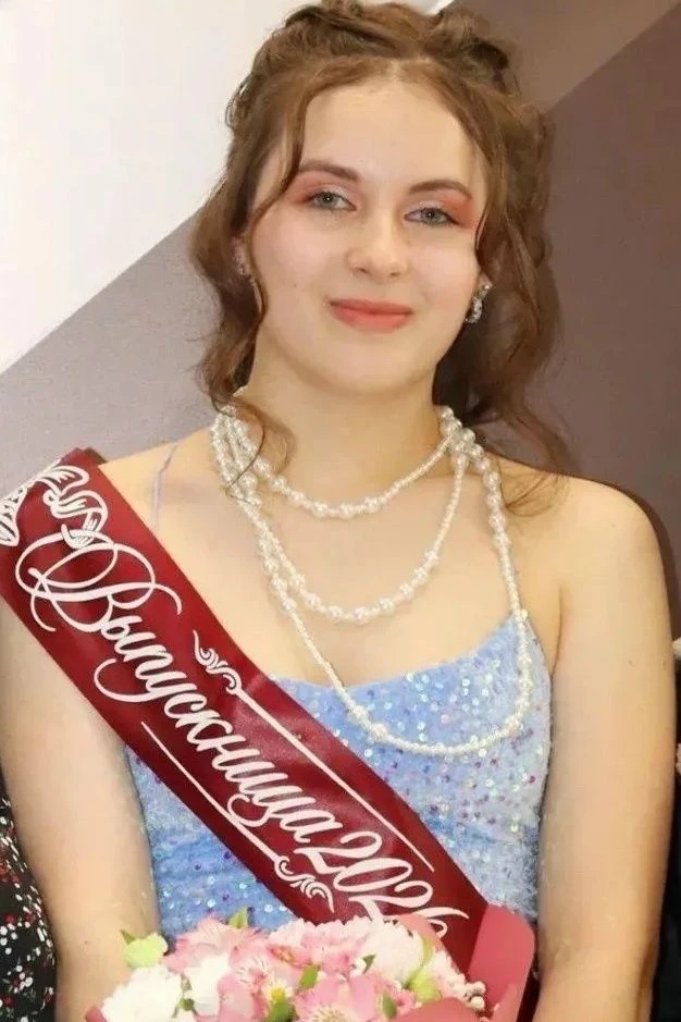Рубрика «Наши медалисты» 
Смирнова Дарья Сергеевна 🌟🏅
Цитата: "Кто не работает, тот не пьёт Мохито