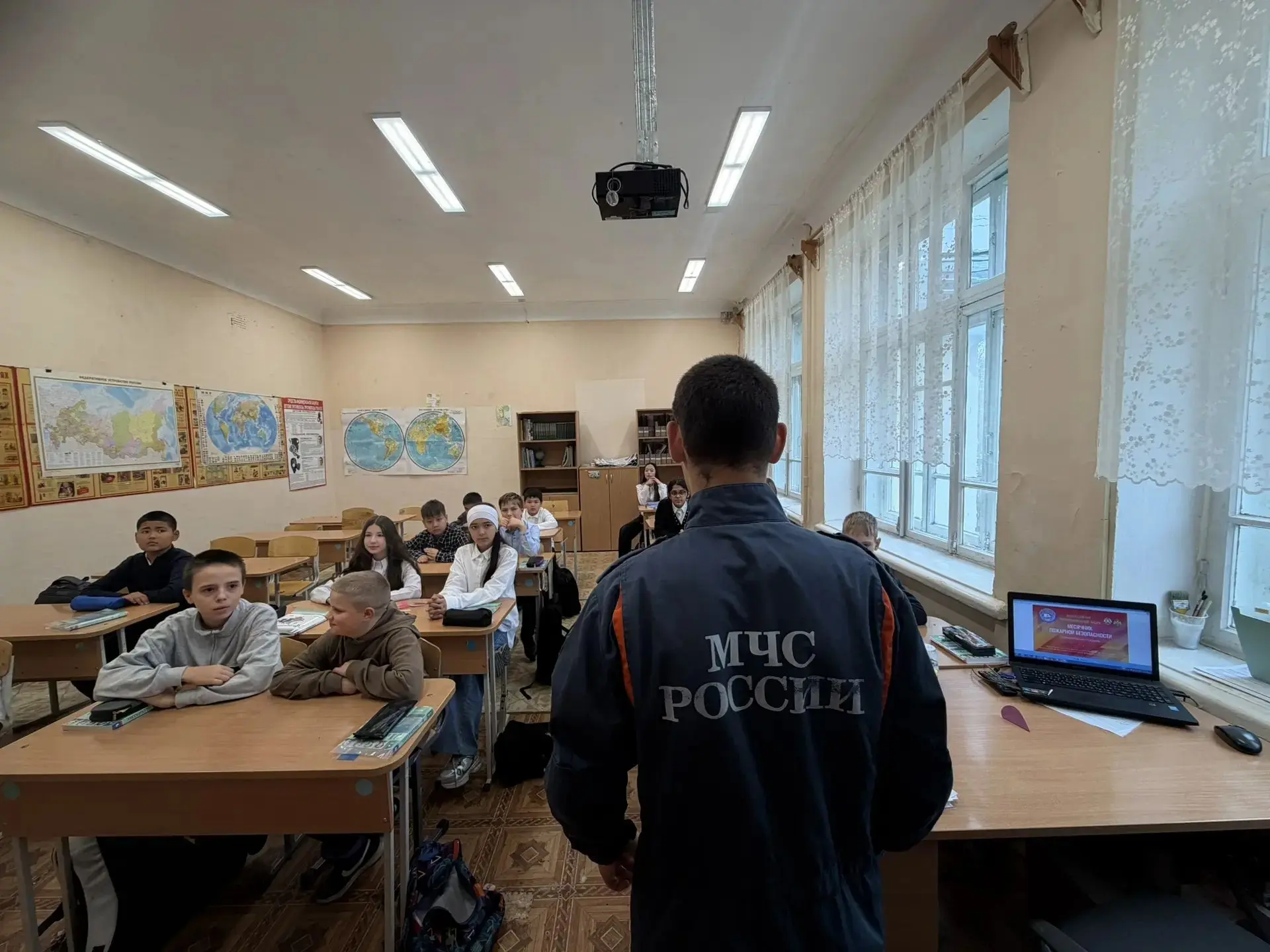 5 октября 2026 года в МАОУ СОШ №74 прошел Всероссийский открытый урок по основам безопа...