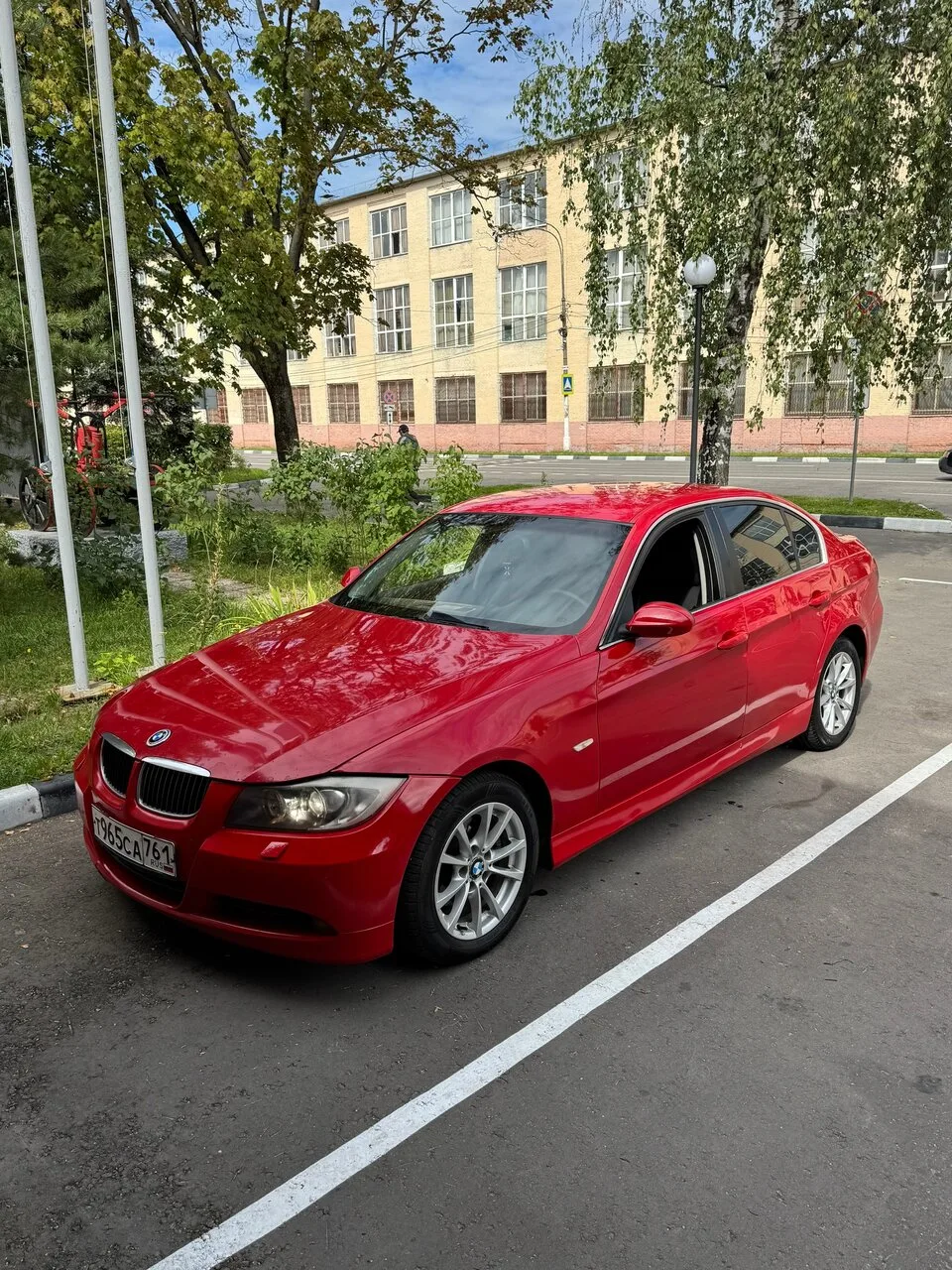 BMW 330i E90, 3.0 AT (258 л.с.)