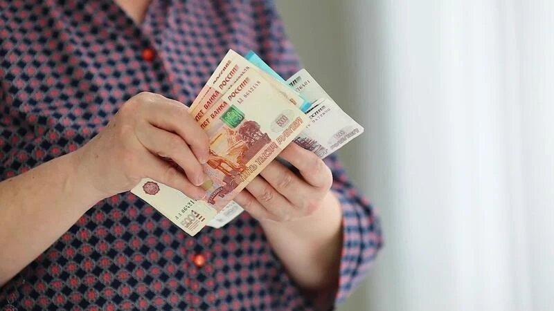 Средняя зарплата в России выросла с 21 до 103 тысяч рублей за 16 лет, сообщили в Росстат    Номиналь