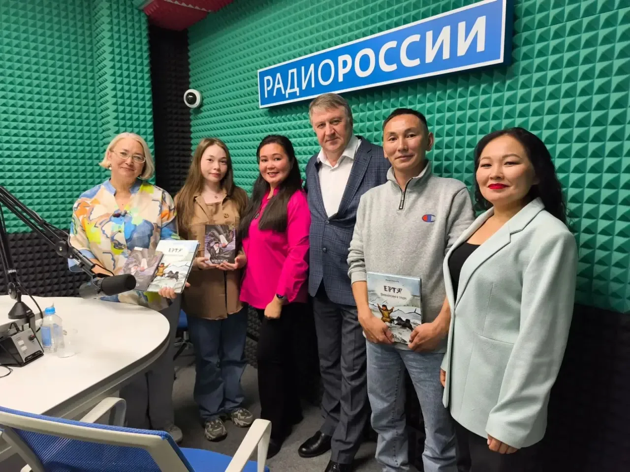 Север — это не только холод и расстояния. Это голоса, которые звучат на всю Арктику.