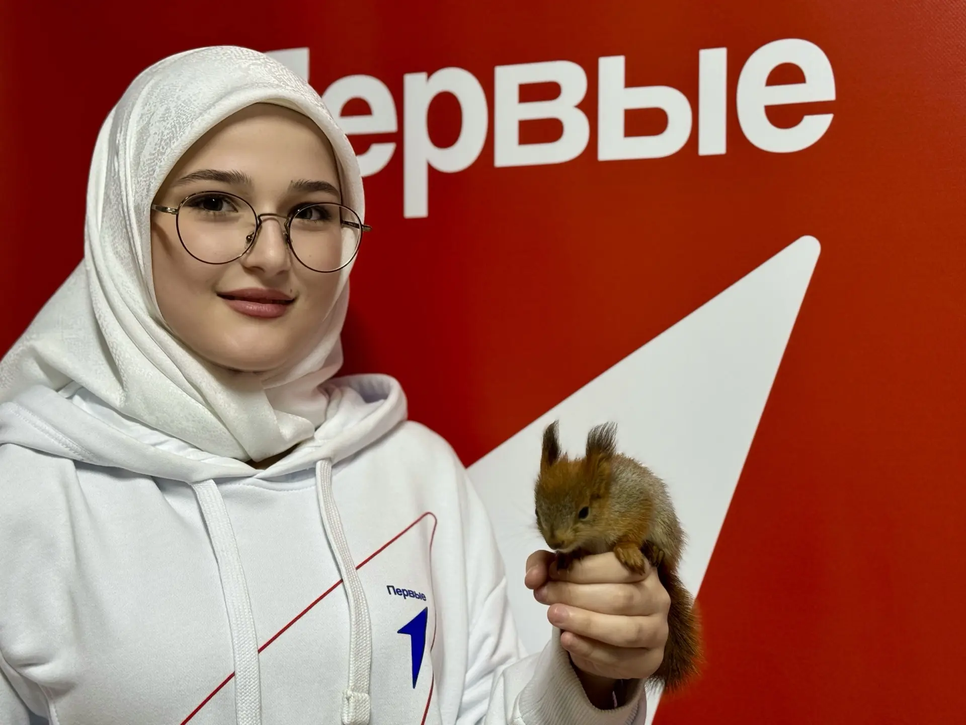 ⛳️Активисты ПО Движения Первых МБОУ «СОШ-2 с.Гиляны»провели экологическую акцию по заботе о белках. 