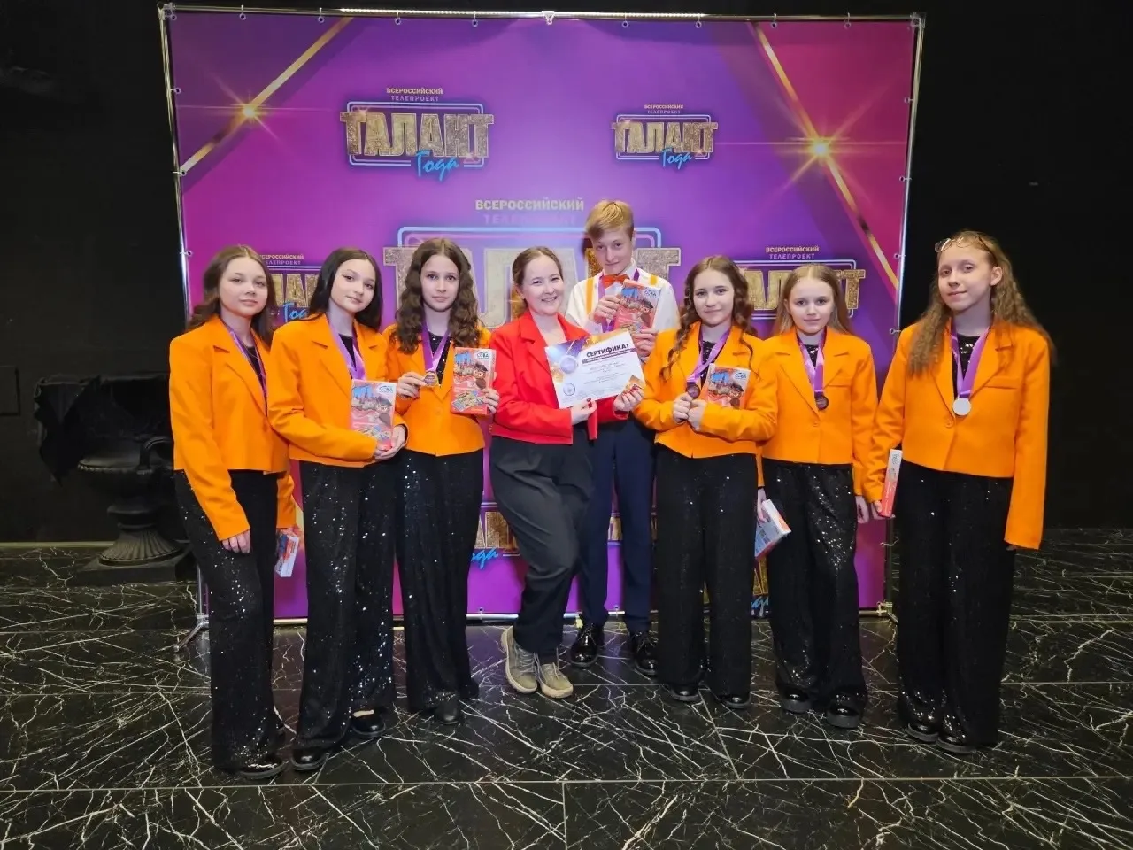 Встречайте! Полуфиналисты Всероссийского телепроекта «Талант года»:  ✨Карапетян Ева ✨Абибуллаева Ясм