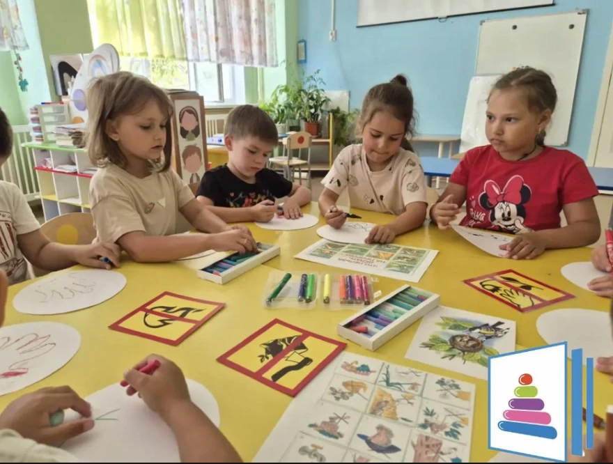 🌿 Бережём природу вместе! 🌿

Сегодня поговорили с детьми о том, как вести себя на природе и сохран