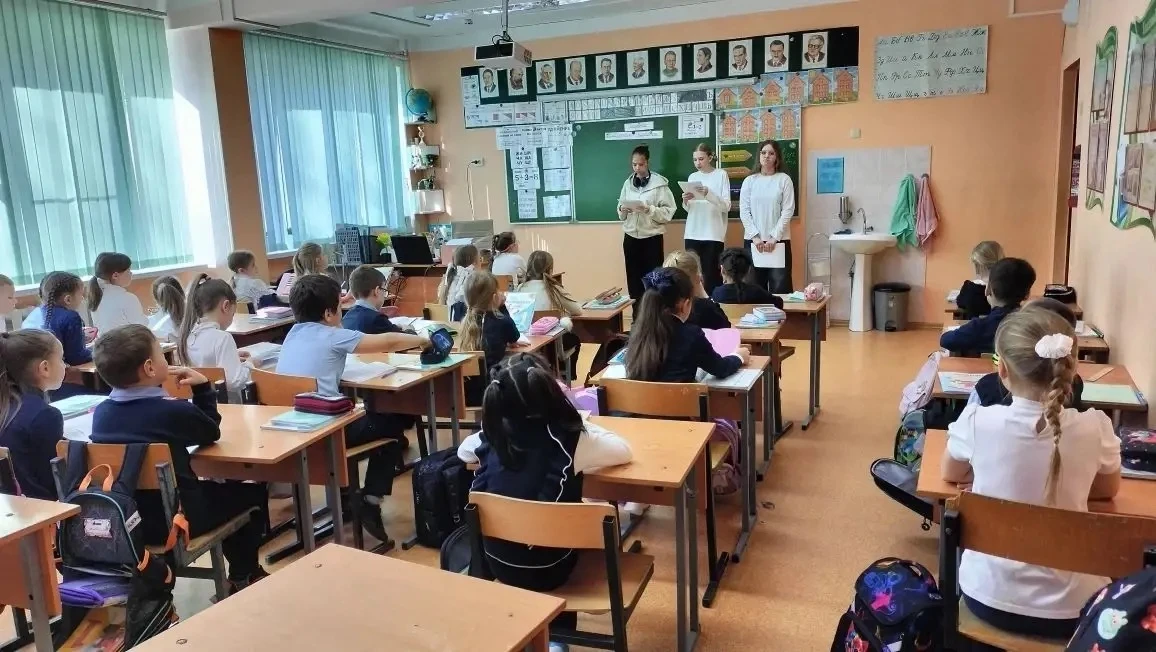 С 23  по 26 марта в  МОУ «СОШ имени А.П. Чехова" (Бужарское отделение) прошла ежегодная  Неделя детс